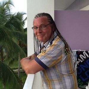 Meet your Posher, Zach